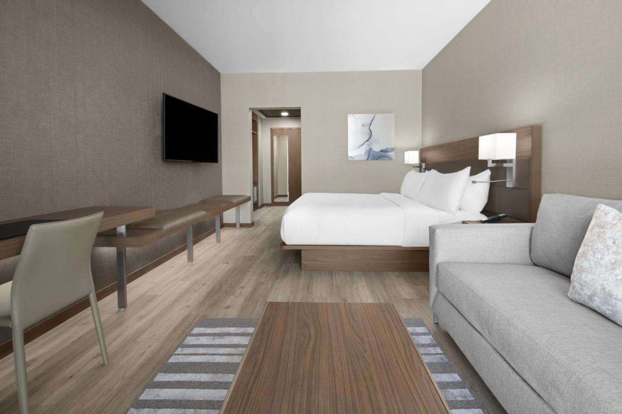 Ac Hotel By Marriott Charlotte Ballantyne 외부 사진